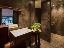 La salle de bain du chalet du Domaine de Kaegy